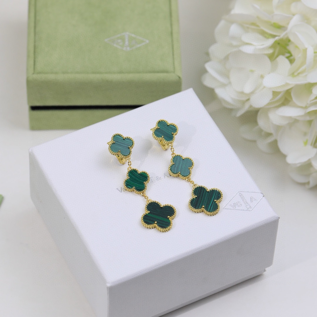 Van Cleef & Arpels earring-58