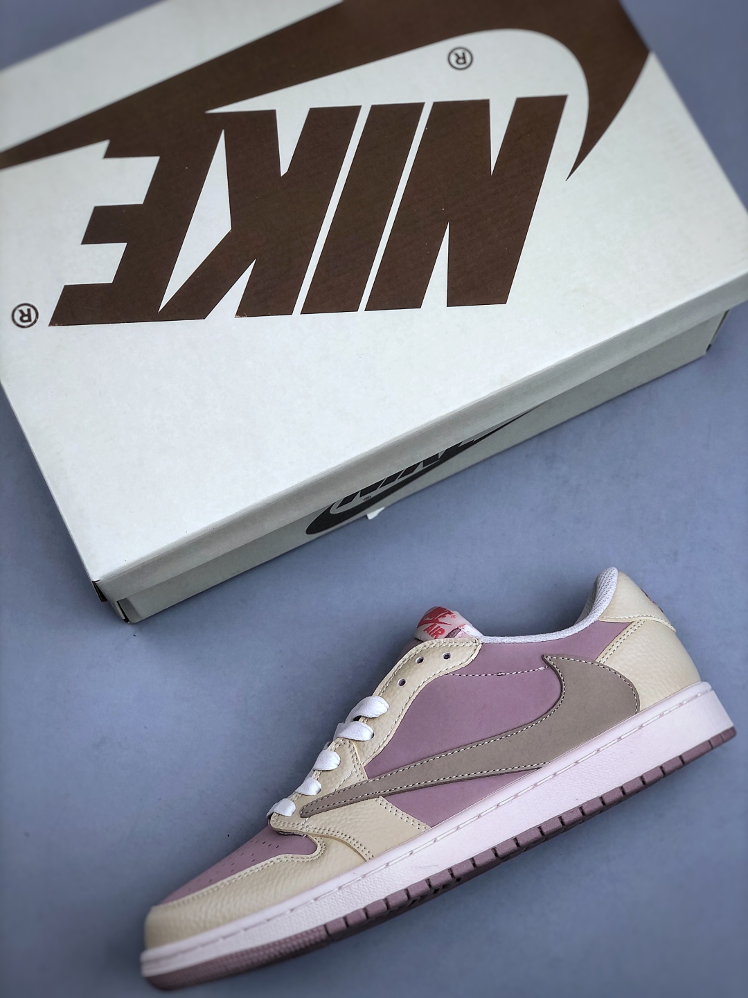 Nike Sneakers-314