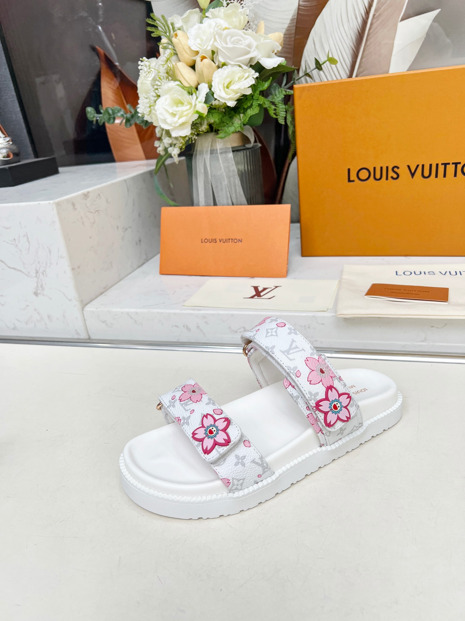 LV Summer footwear