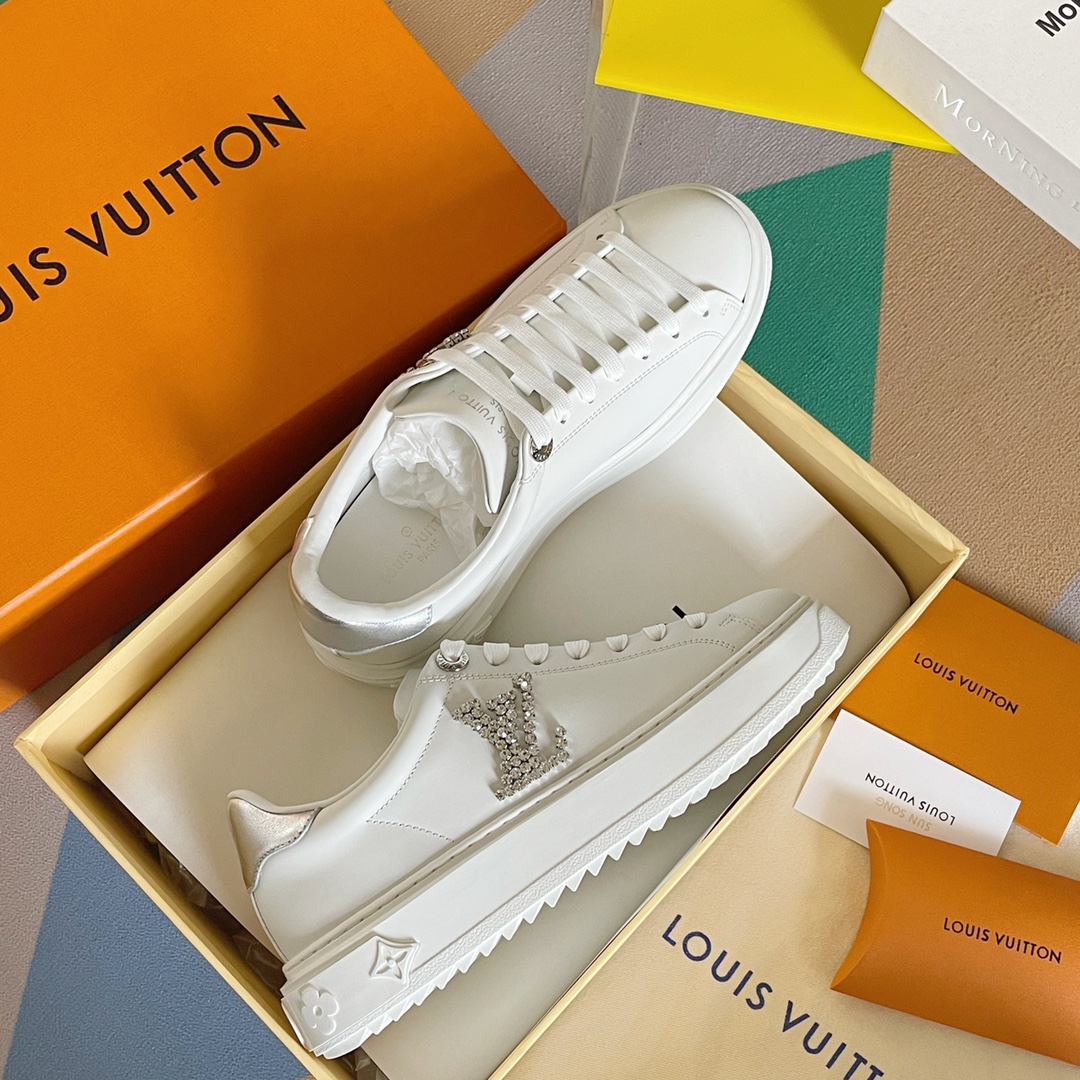 Lv Sneakers-104