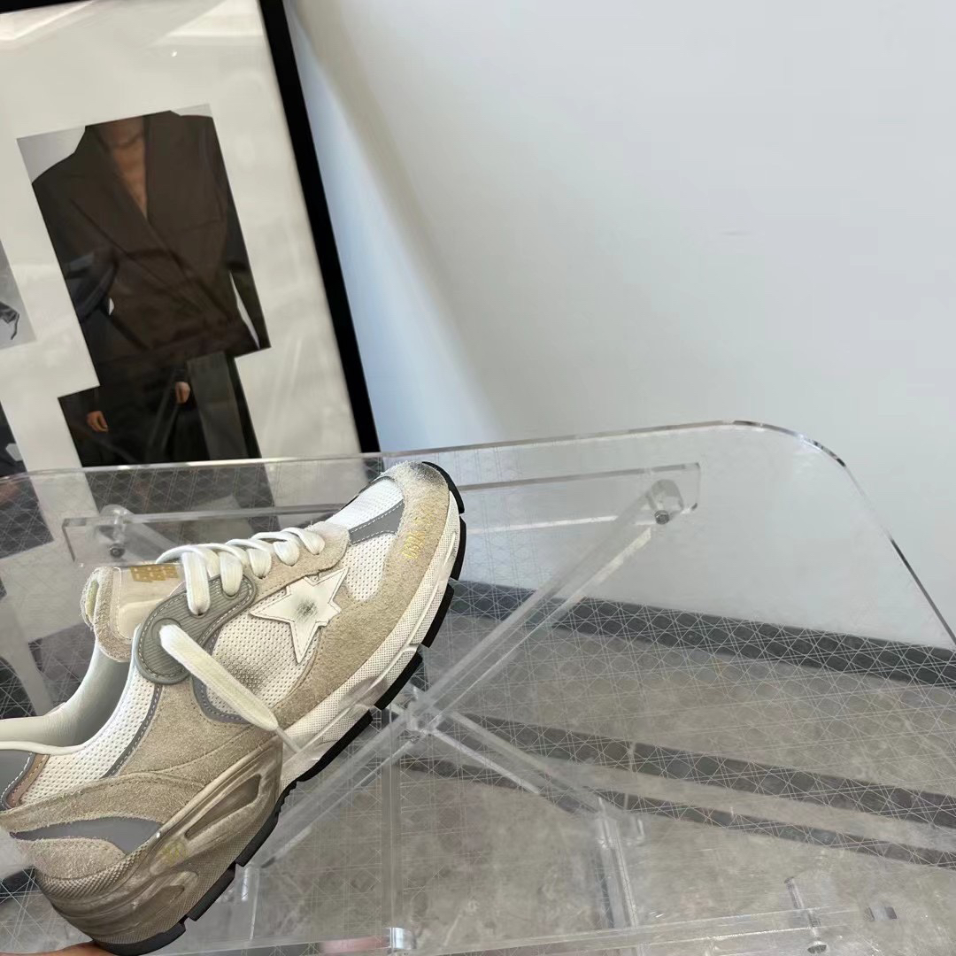 Golden Goose Sneakers-6