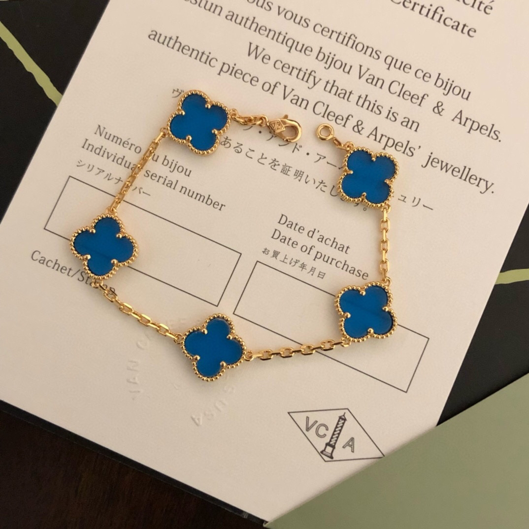 Van Cleef & Arpels Bracelet-26