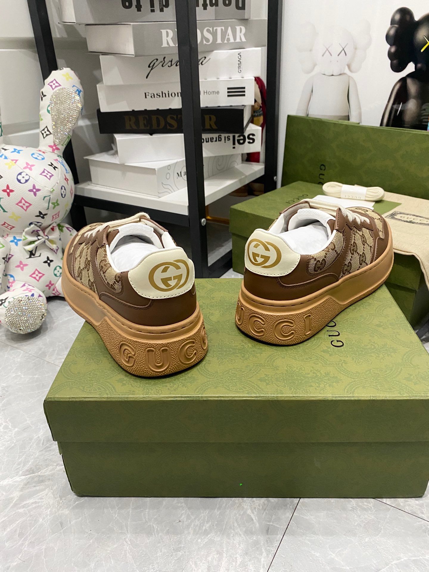 Gucci Sneakers-63