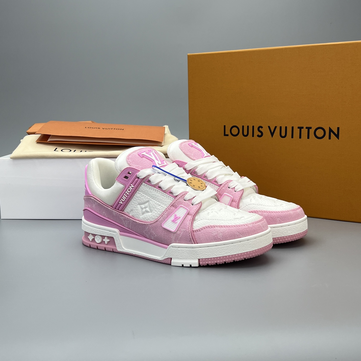 Lv Sneakers-132
