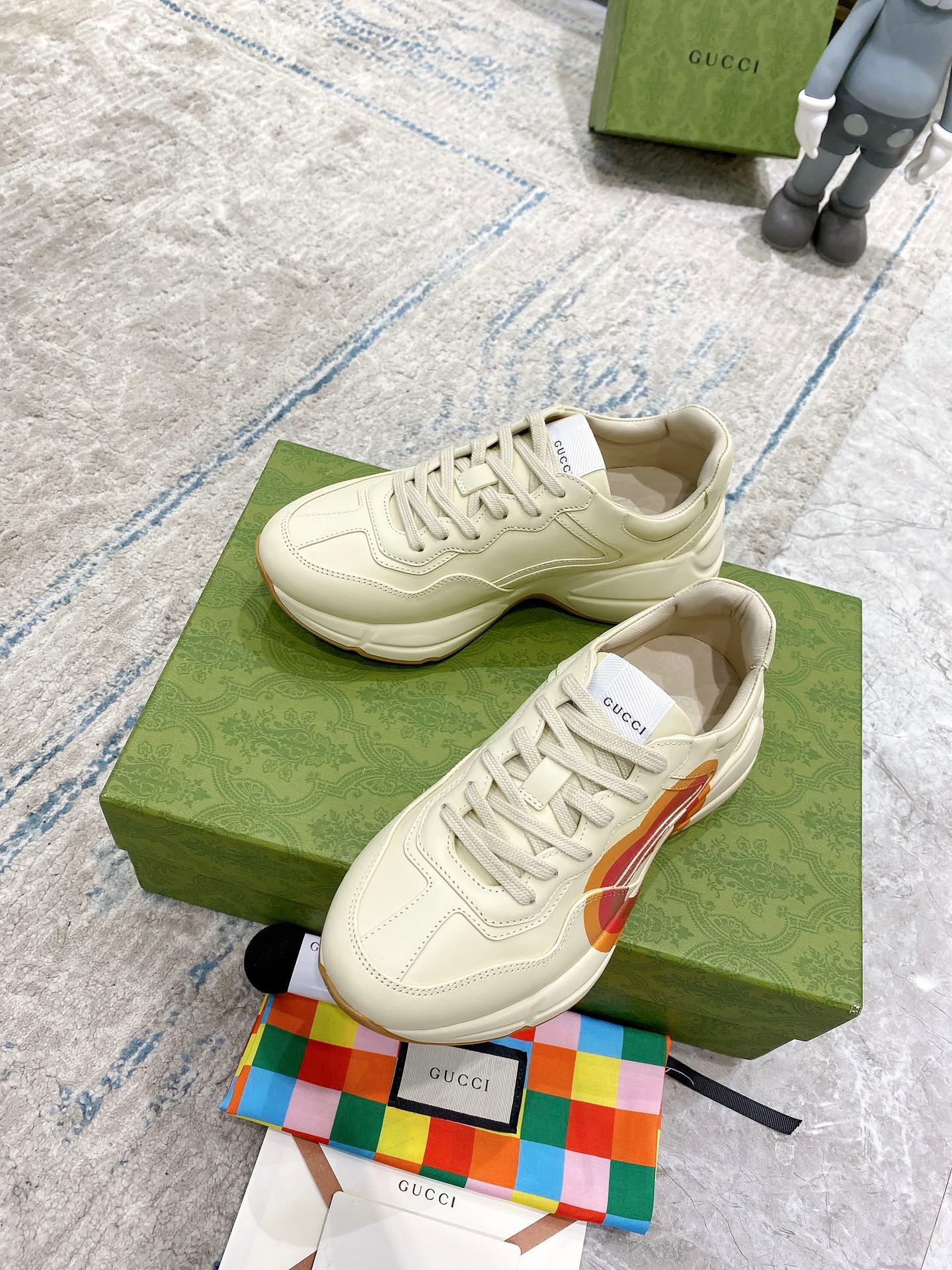 Gucci Sneakers-201