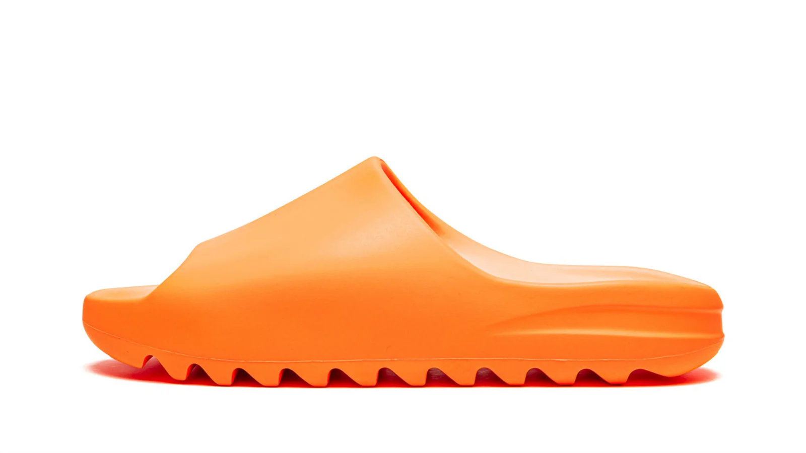 YEEZY SLIDES 