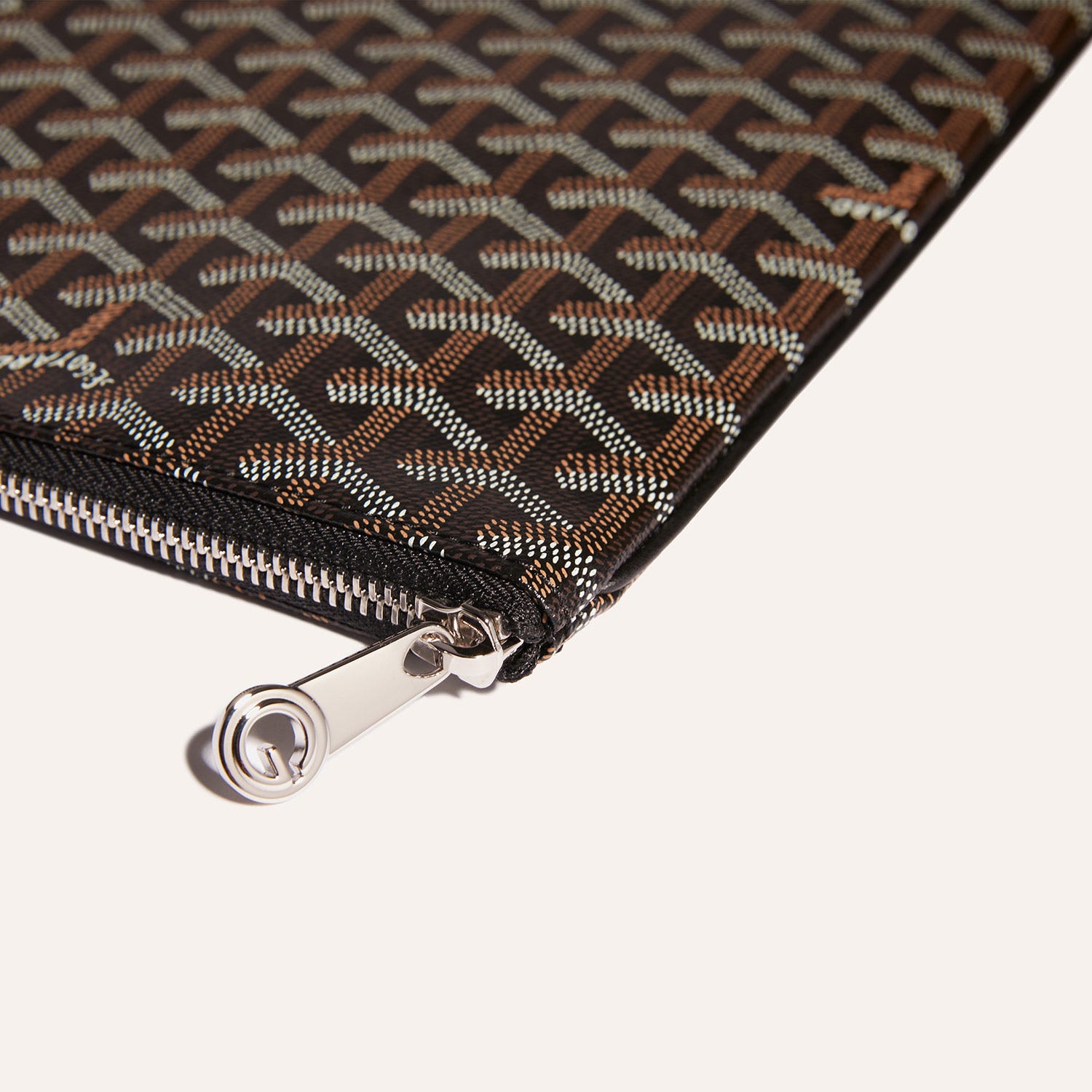 Sénat MGM Pouch