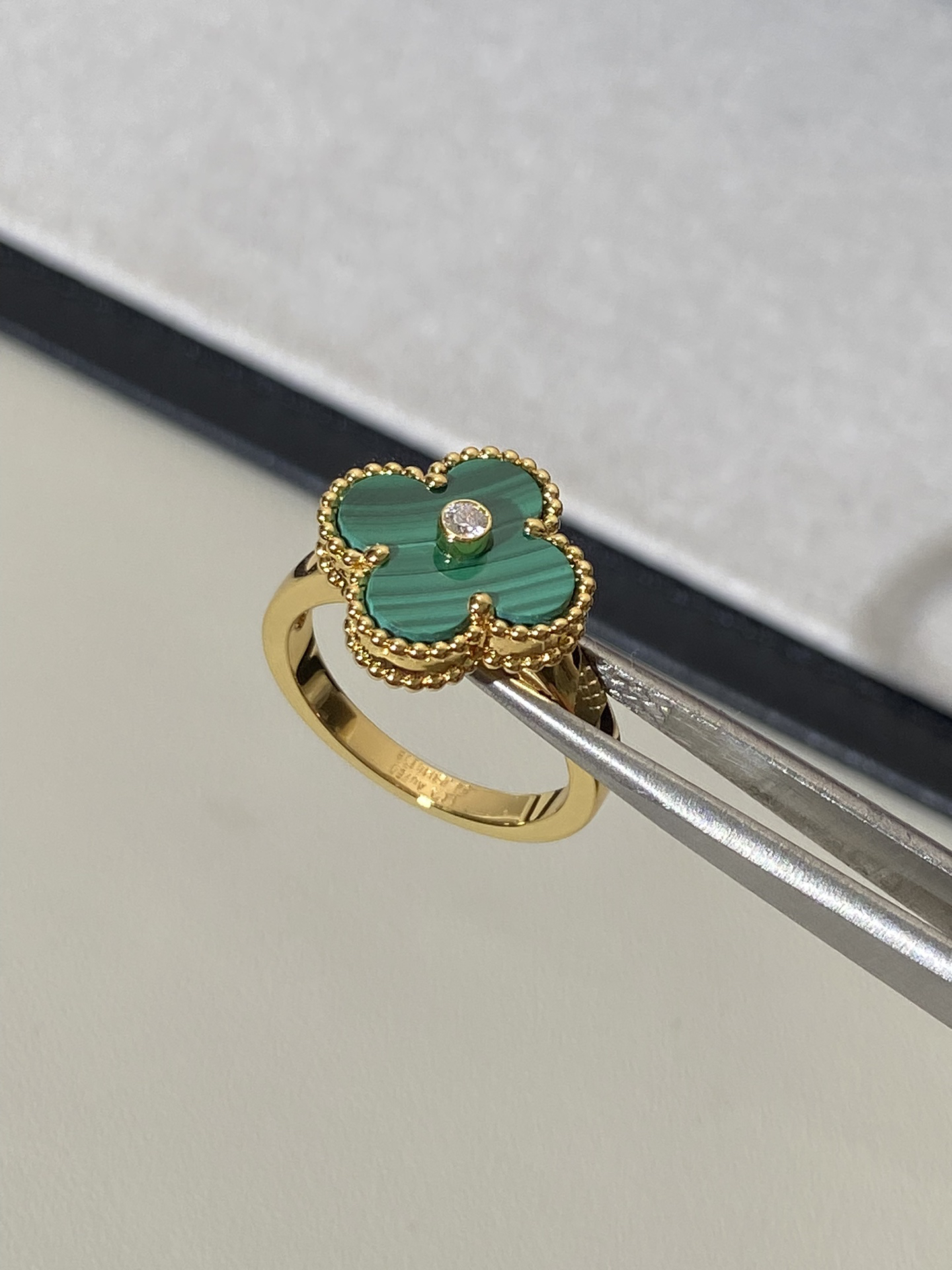 Van Cleef & Arpels ring-26