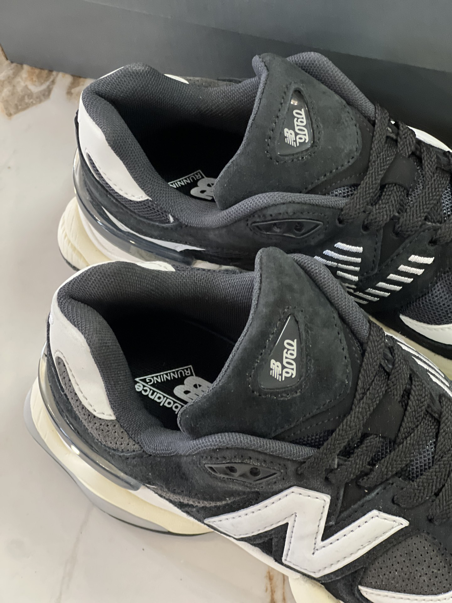 New Balance Sneakers-141