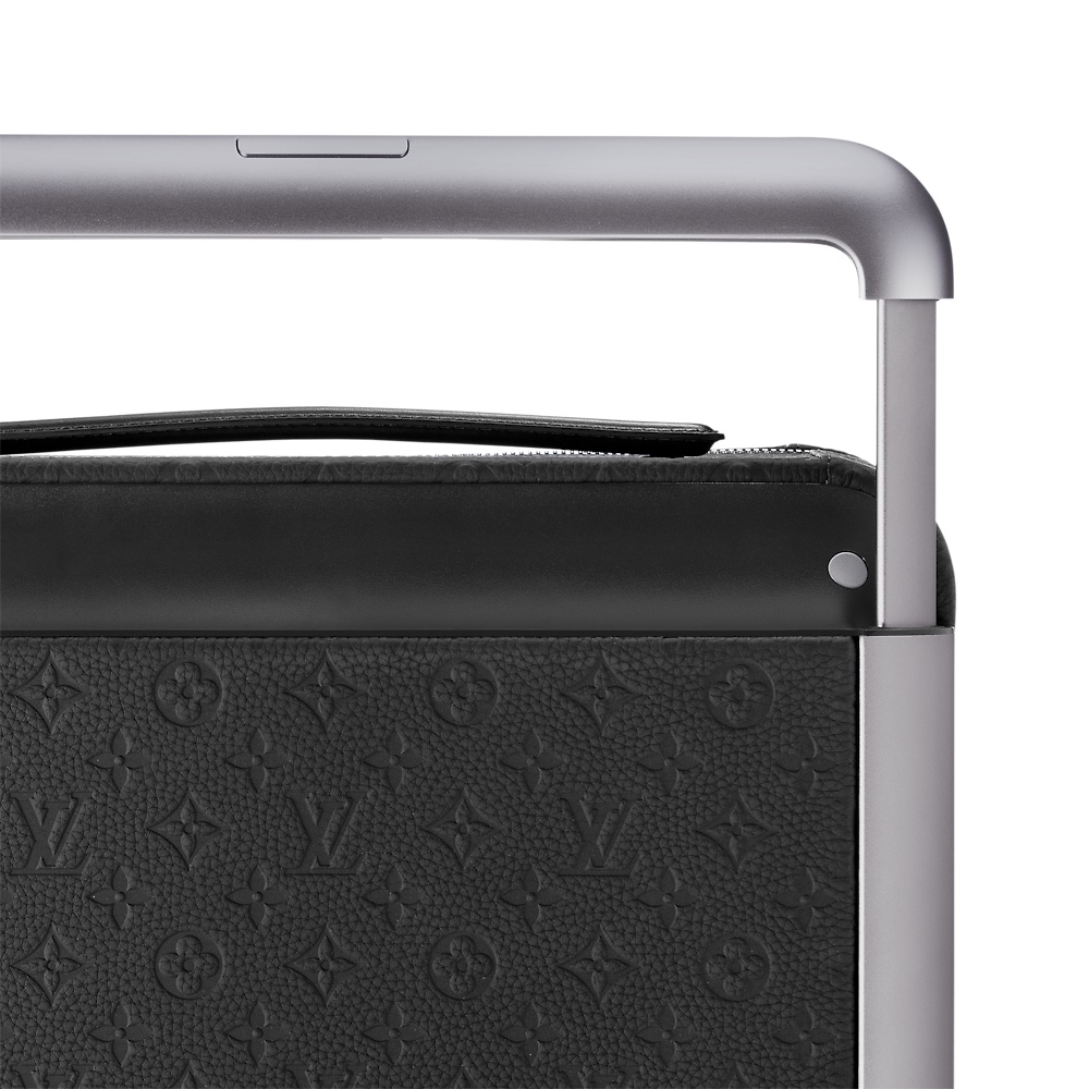 LV luggage-68