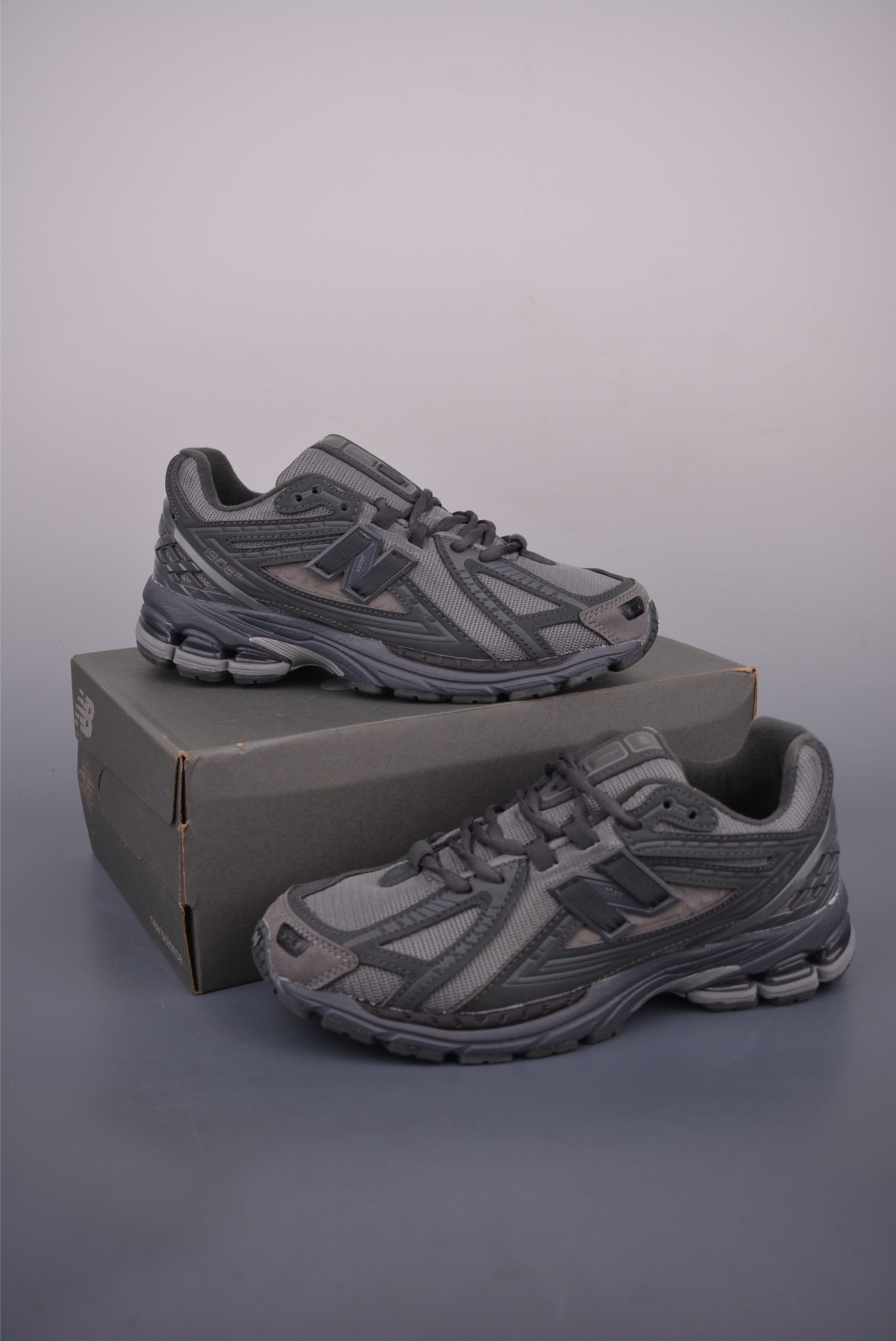 New Balance Sneakers-223