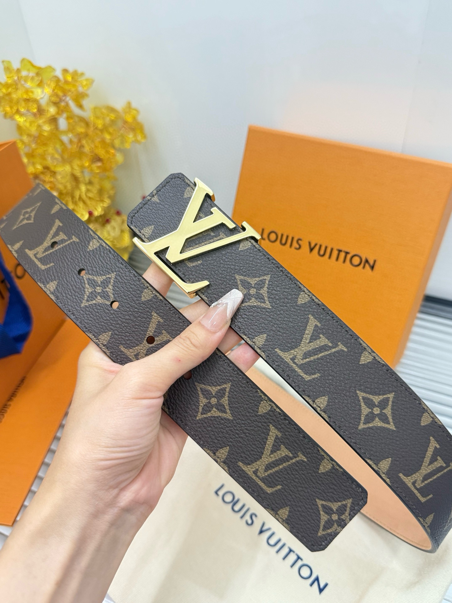 Lv belt-7
