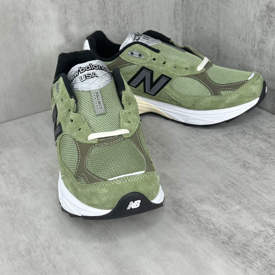 New Balance Sneakers-261