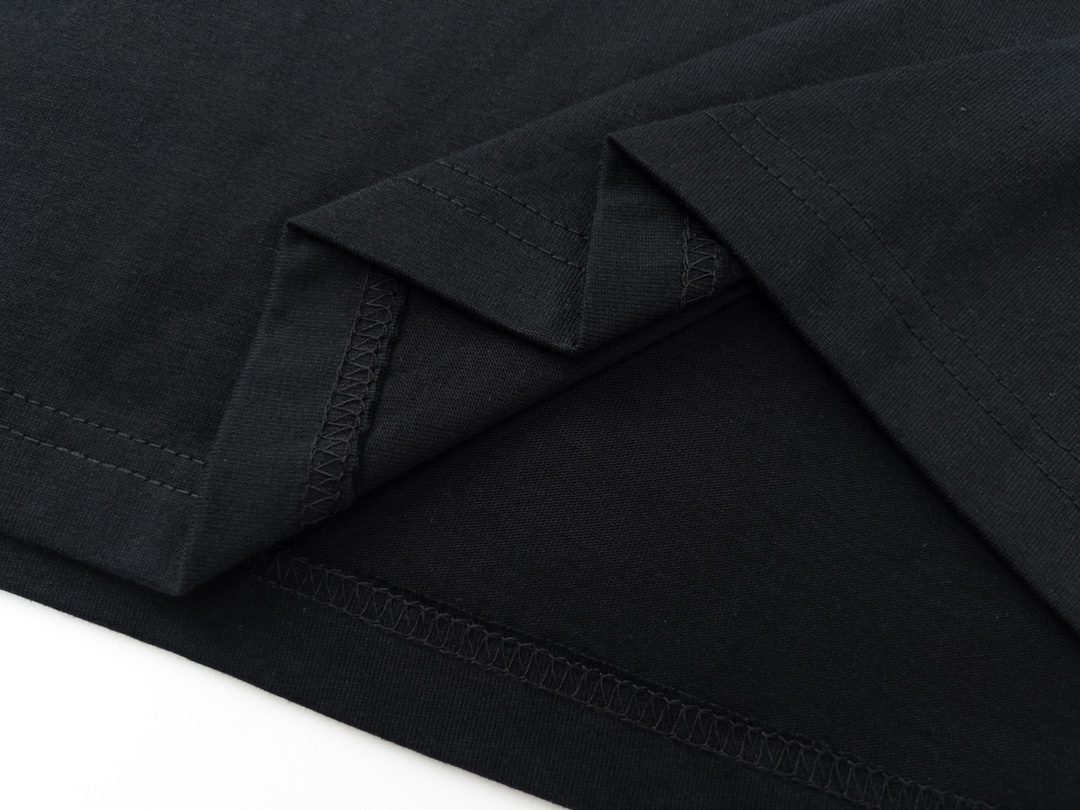 Balenciaga clothing-193