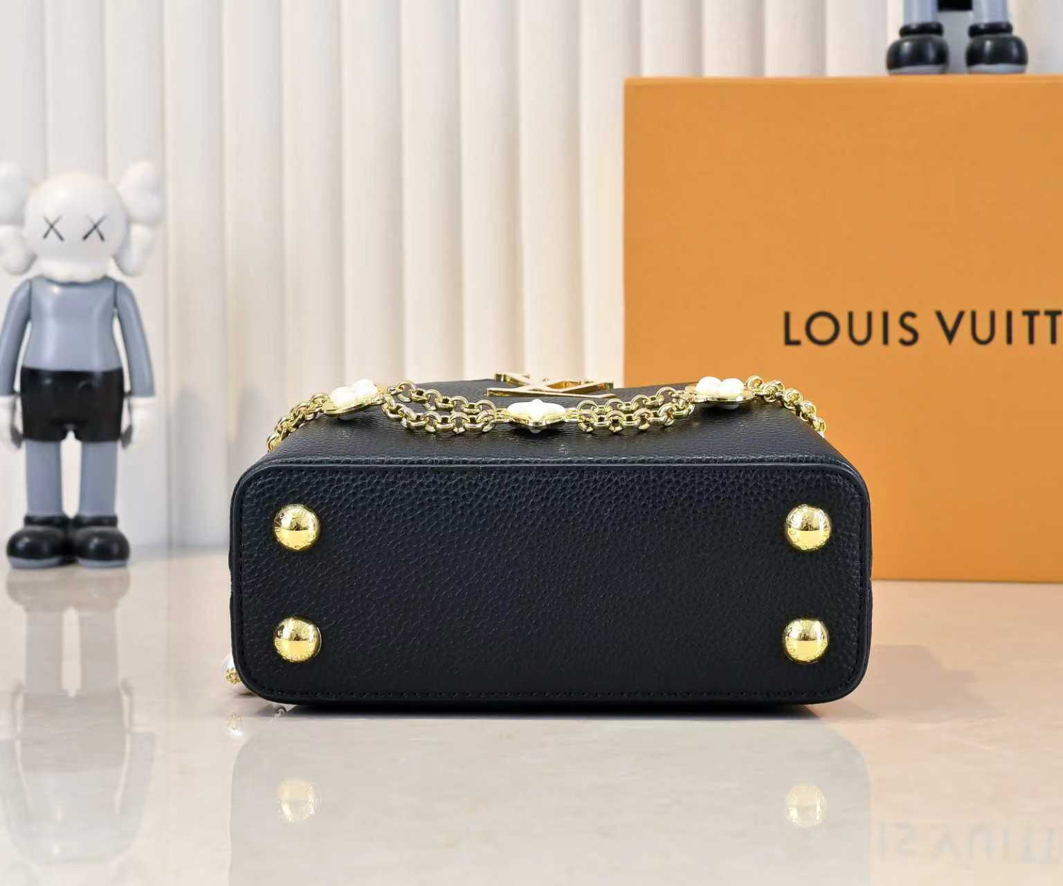 Louis Vuitton Hot New Product-144