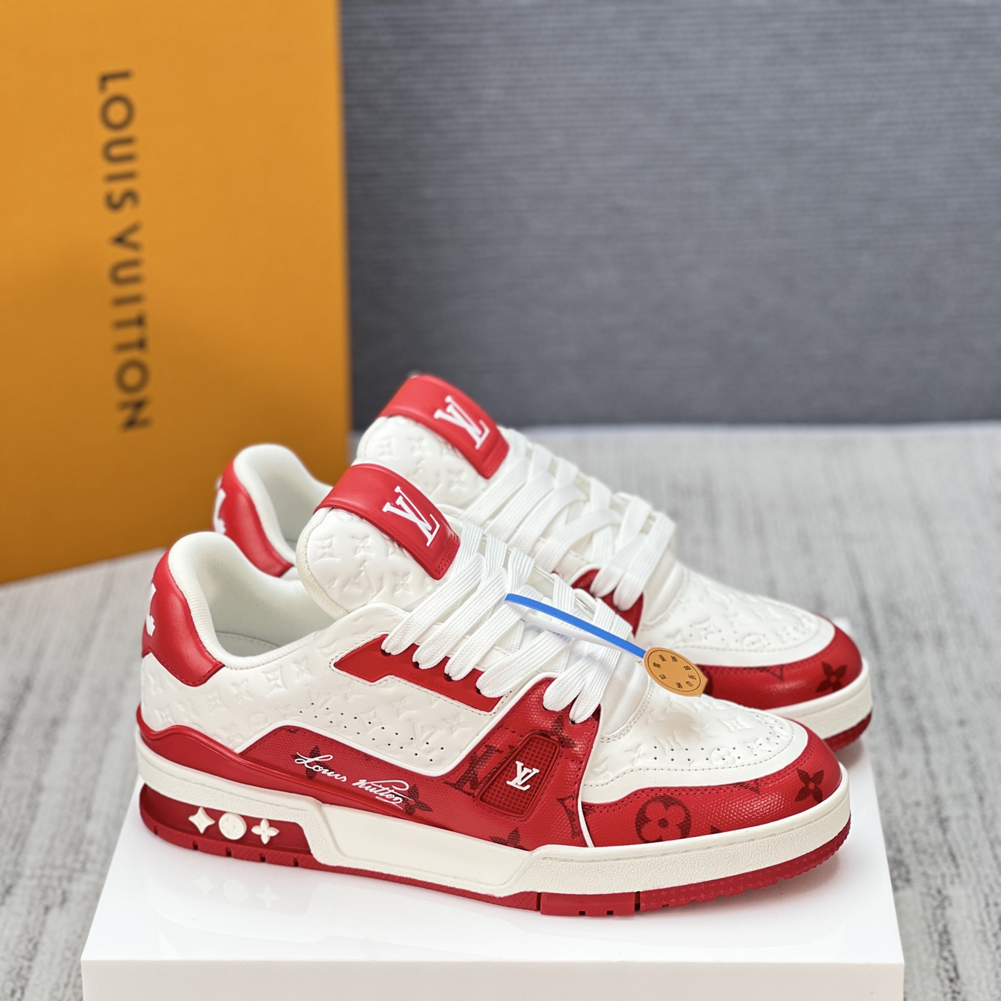 Lv Sneakers-123