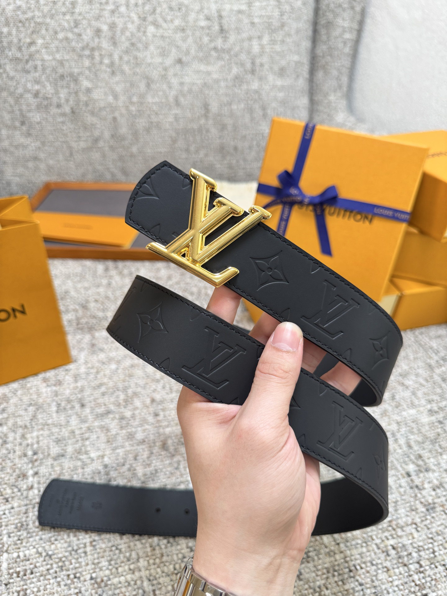 Lv belt-24