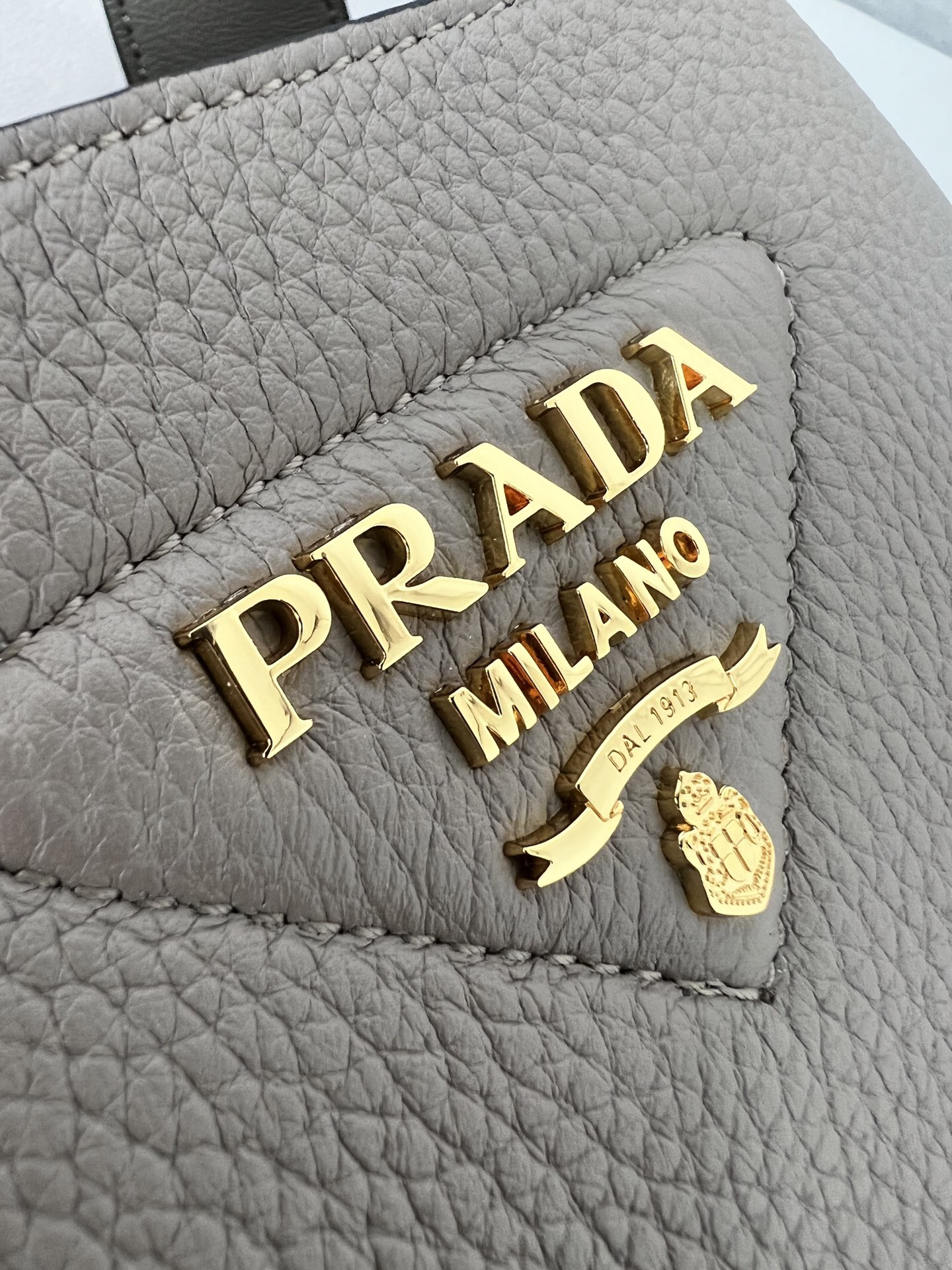 Prada Hot New Product-59