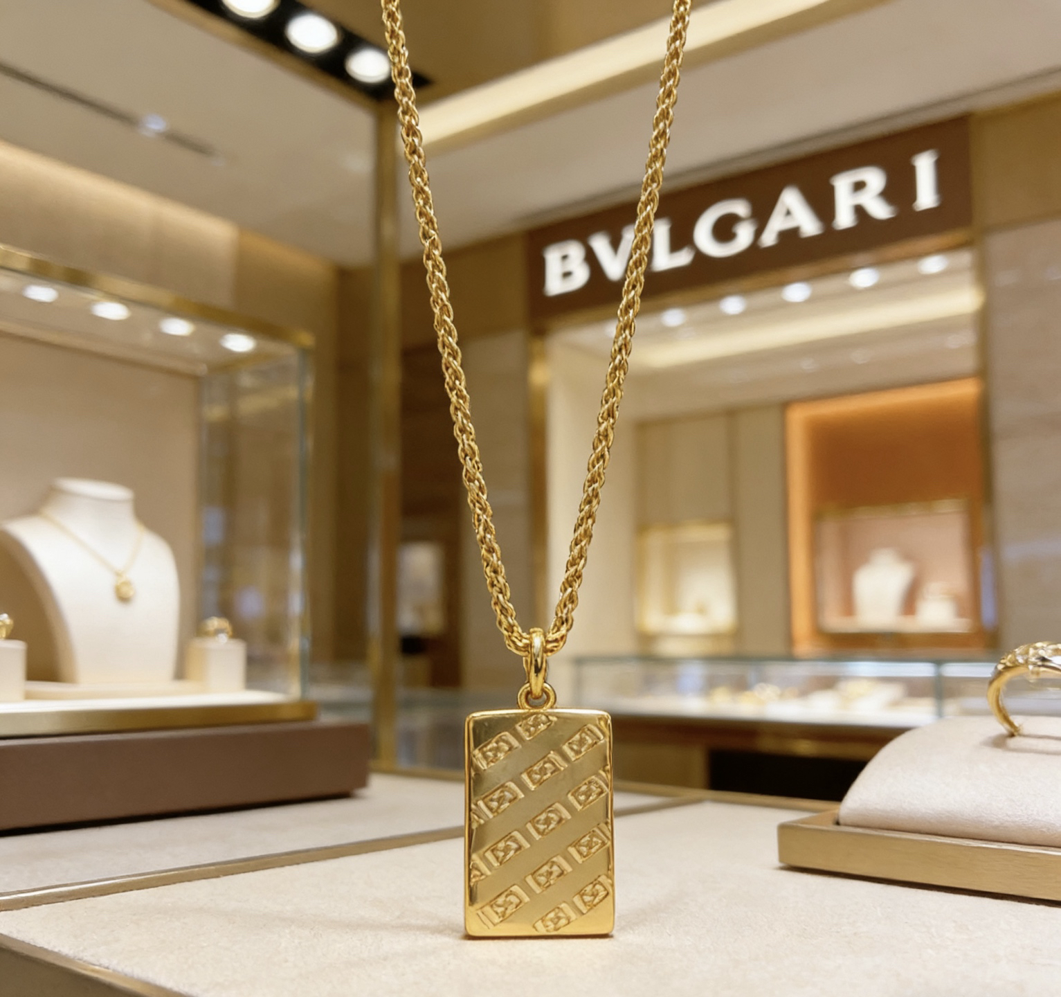 Balenciaga necklace-19