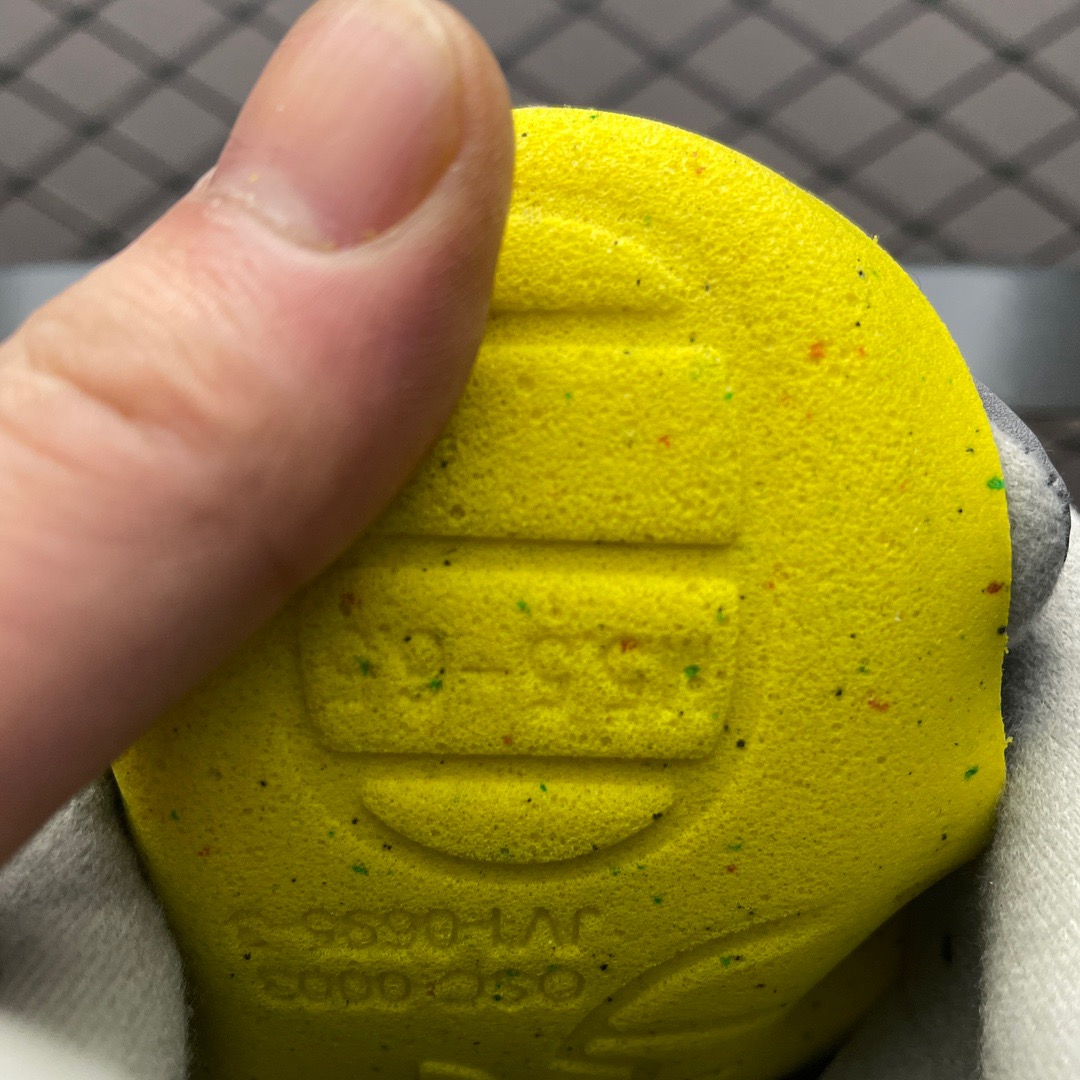 New Balance Sneakers-56