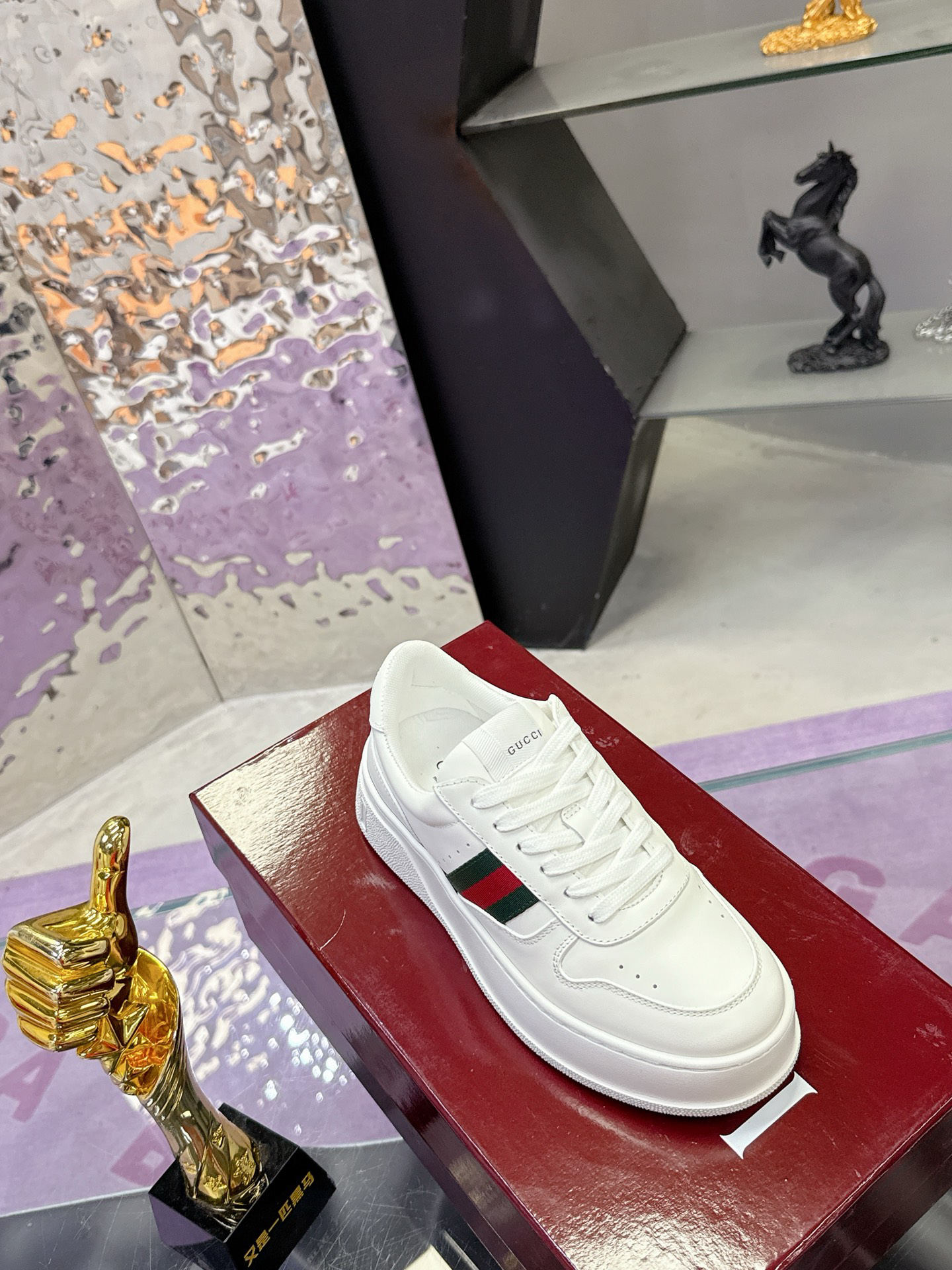 Gucci Sneakers-136