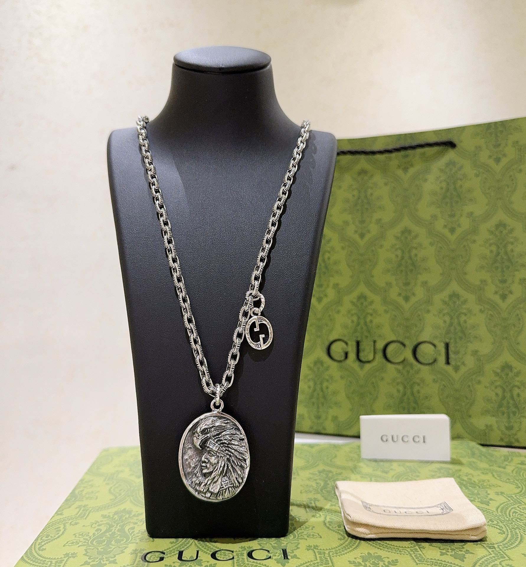 Gucci necklace-27