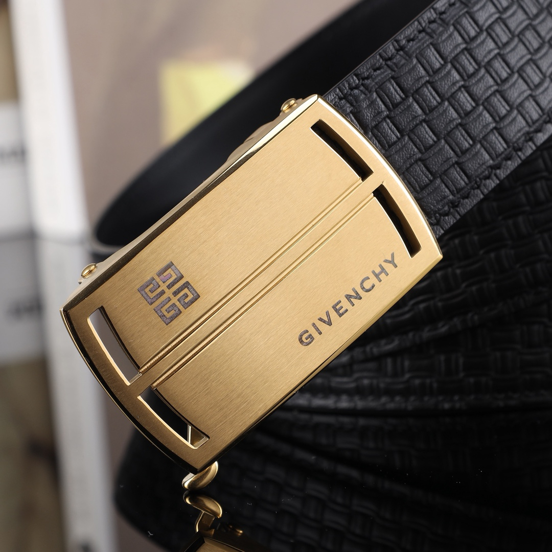 Givenchy belt-120