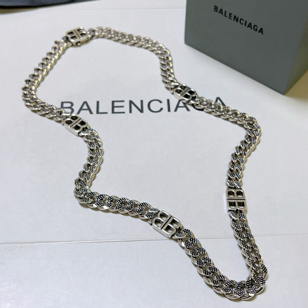 Balenciaga necklace-14