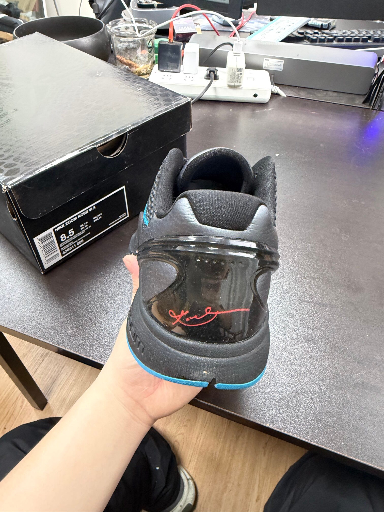 Nike Sneakers-111