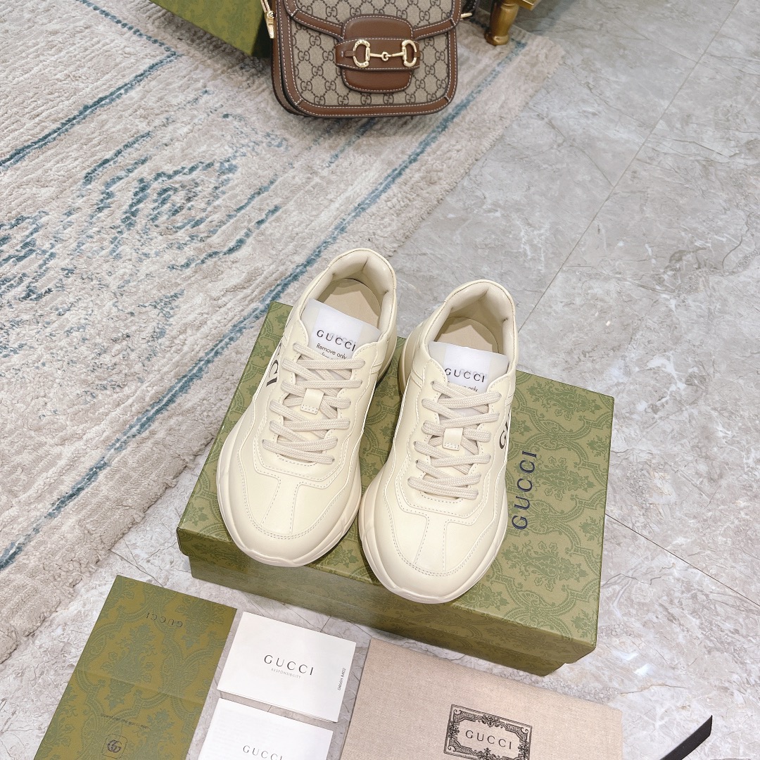 Gucci Sneakers-198