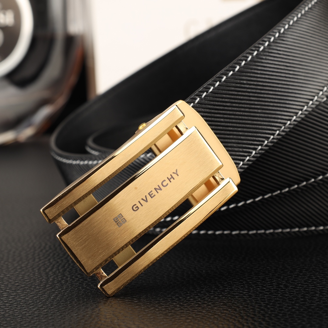 Givenchy belt-40