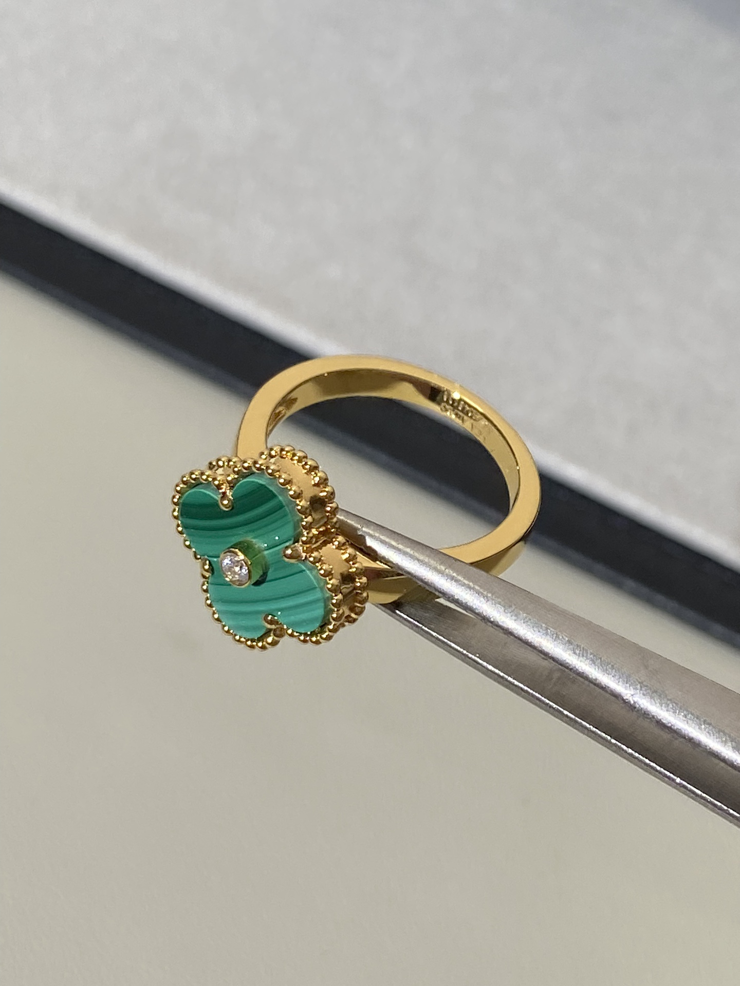 Van Cleef & Arpels ring-26