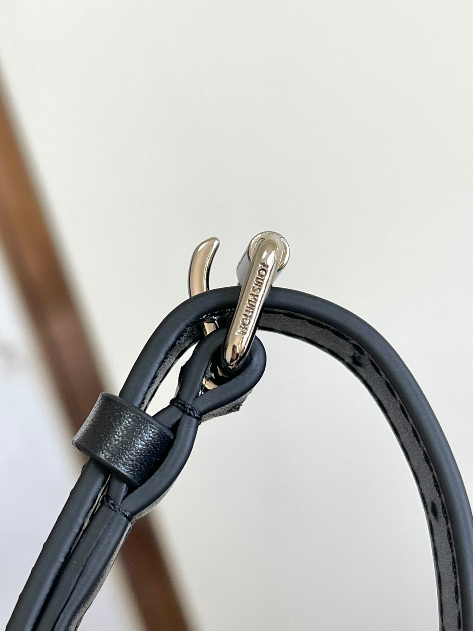 Louis Vuitton Hot New Product-188