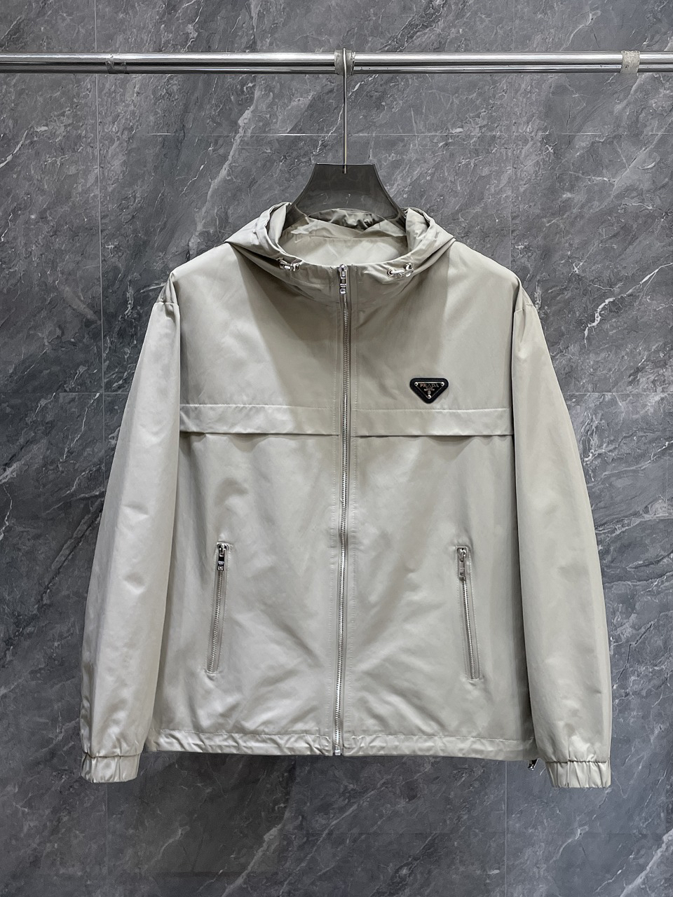 Prada Clothing-106