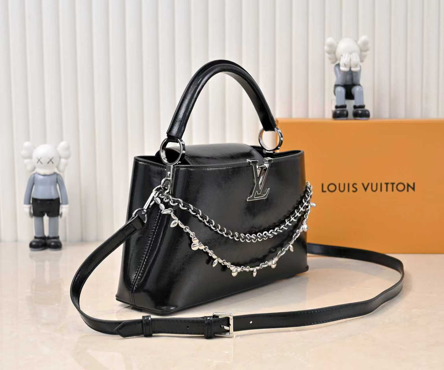 Louis Vuitton Hot New Product-163