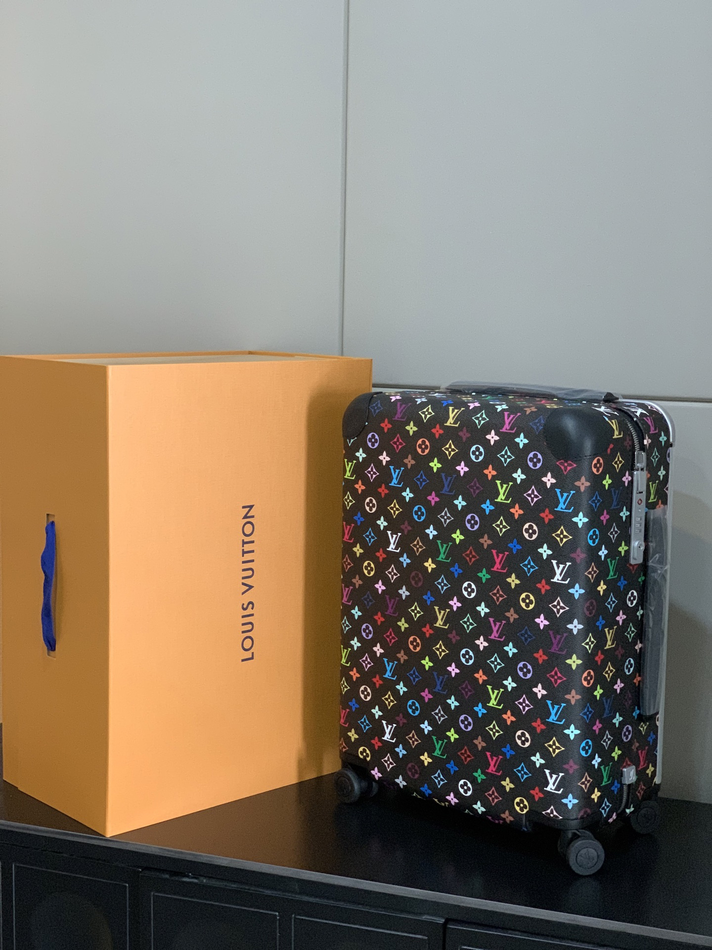 LV luggage-45