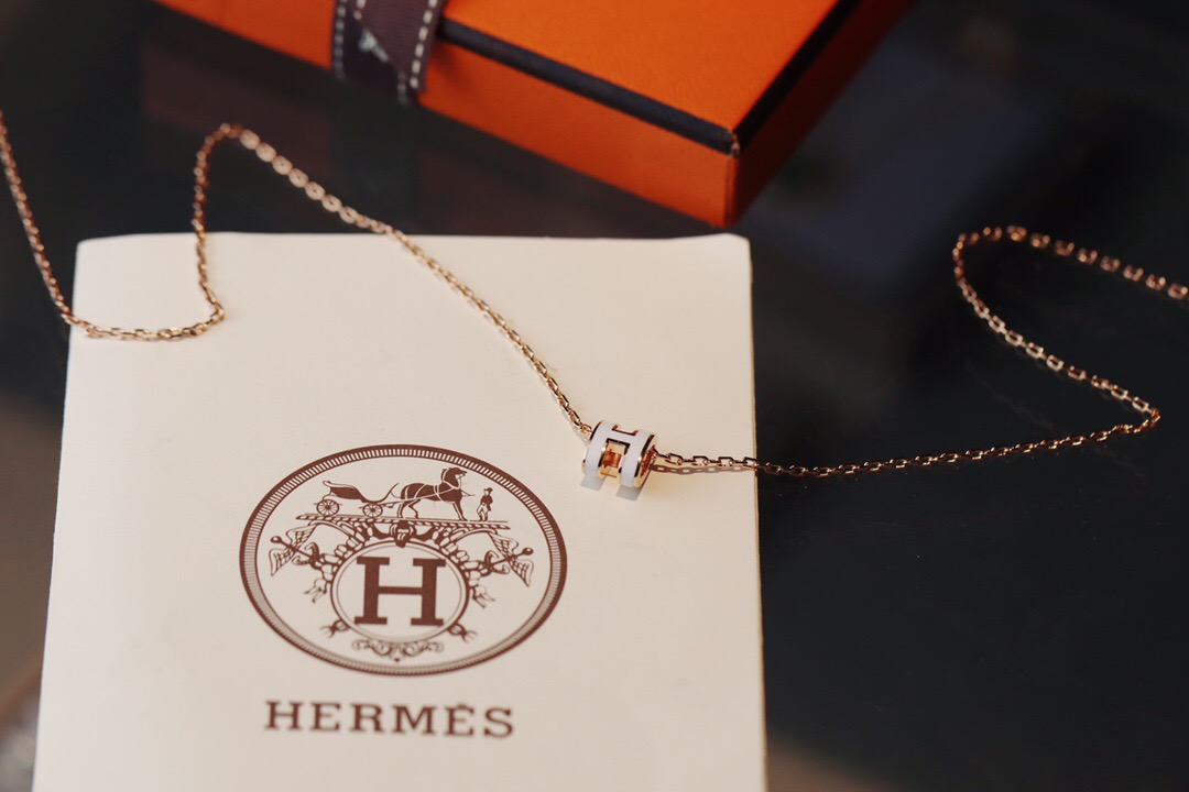 Hermes necklace-27