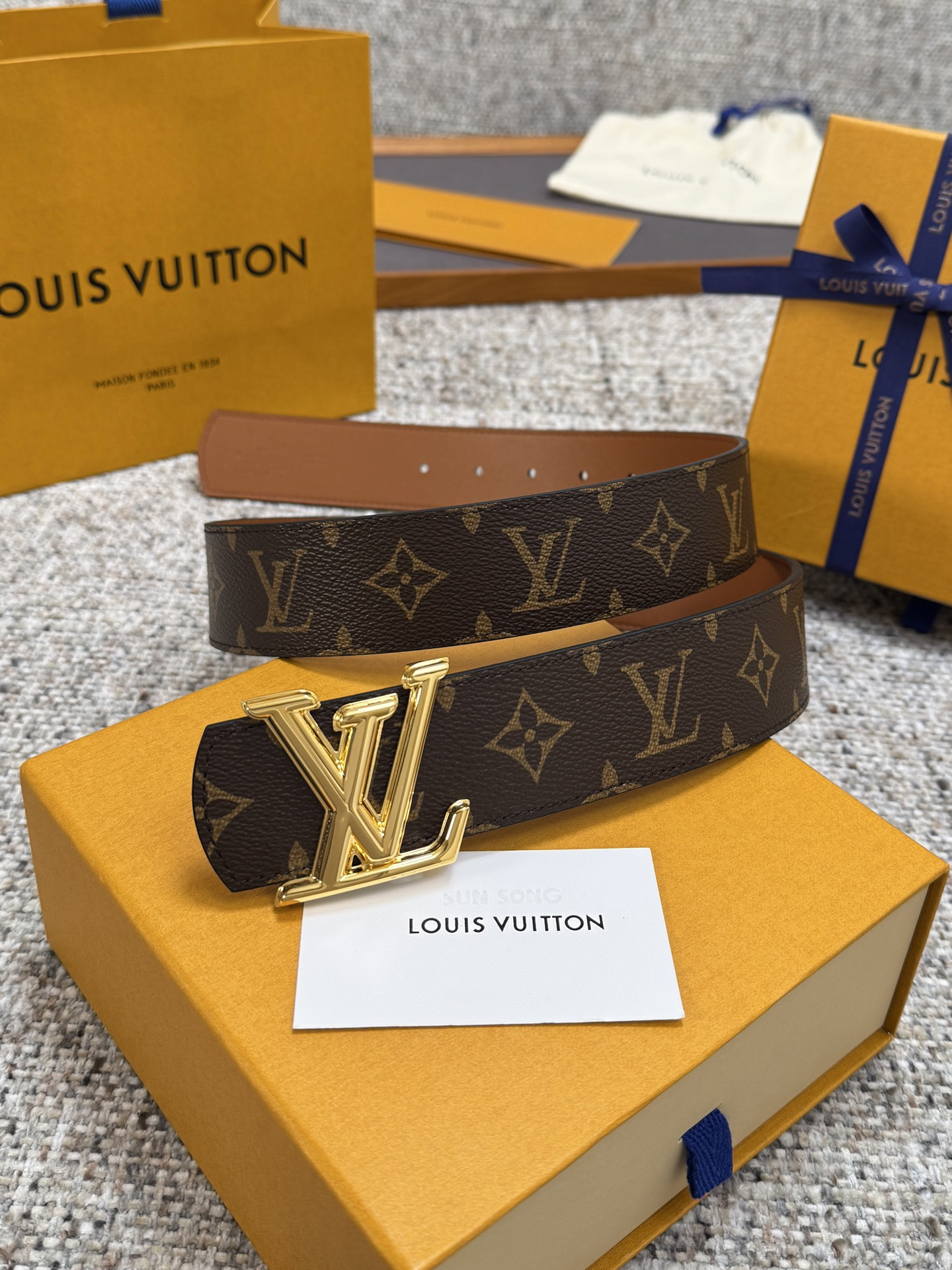 Lv belt-46