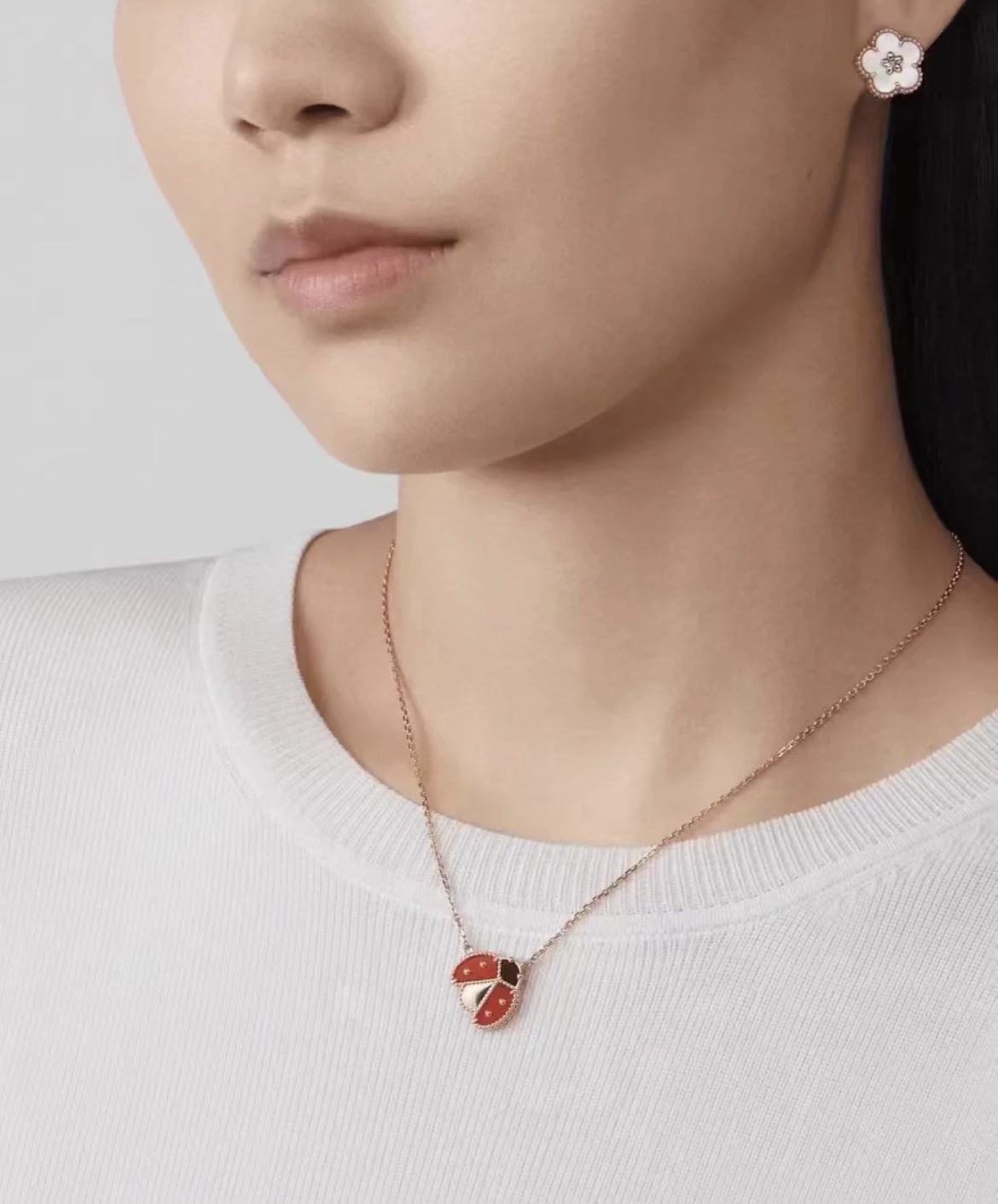 Van Cleef & Arpels necklace-137