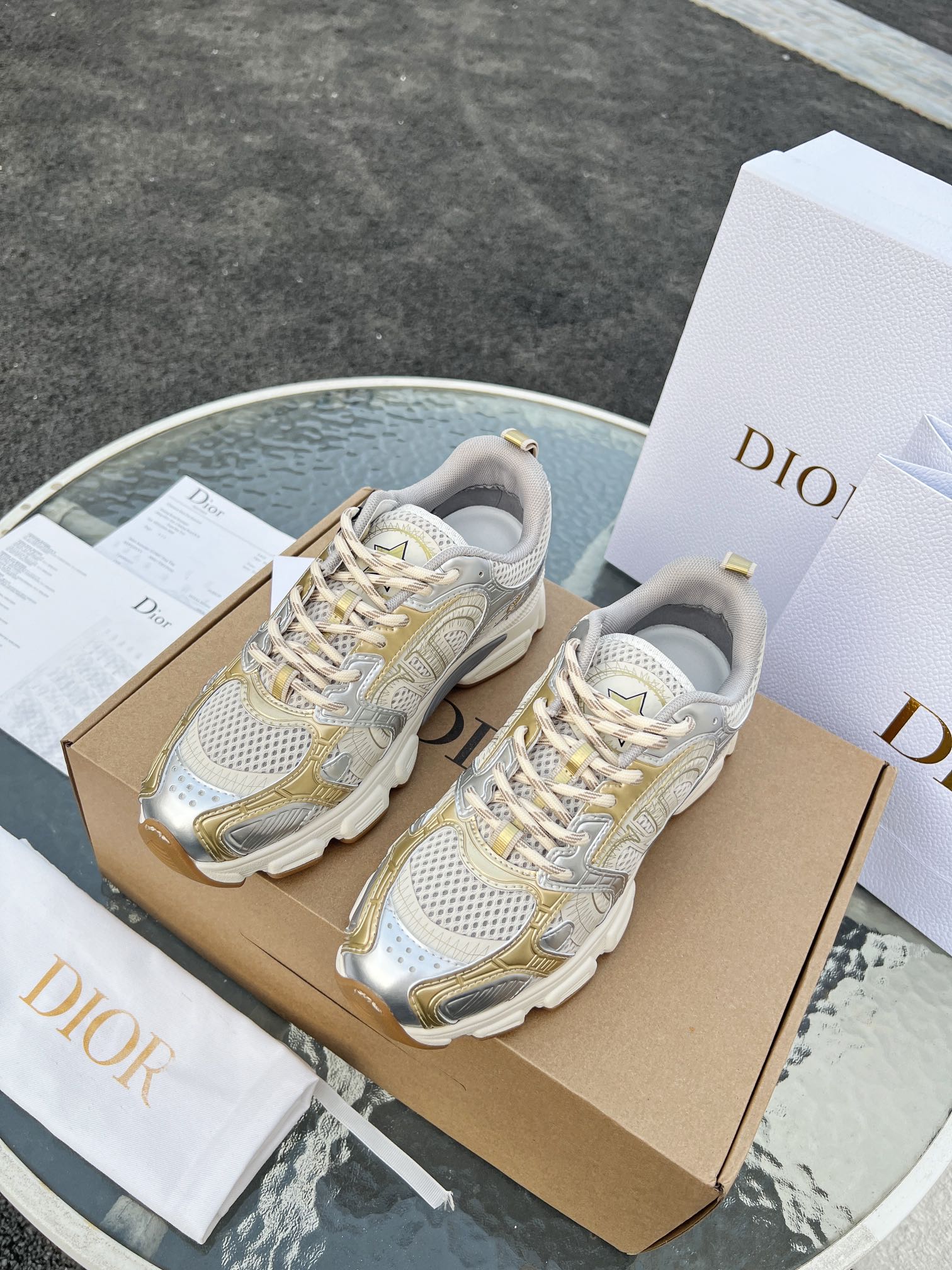 Dior Sneakers-159