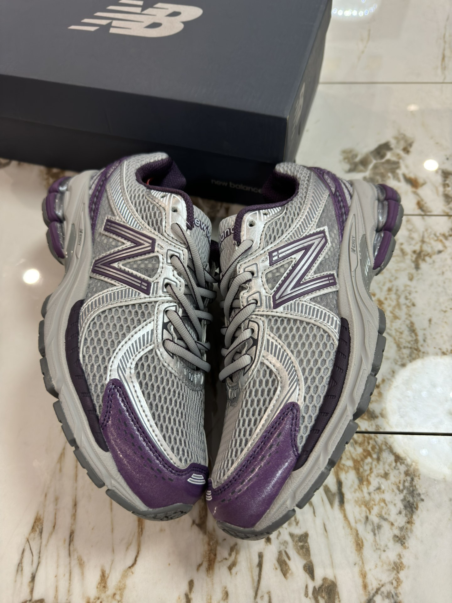 New Balance Sneakers-20