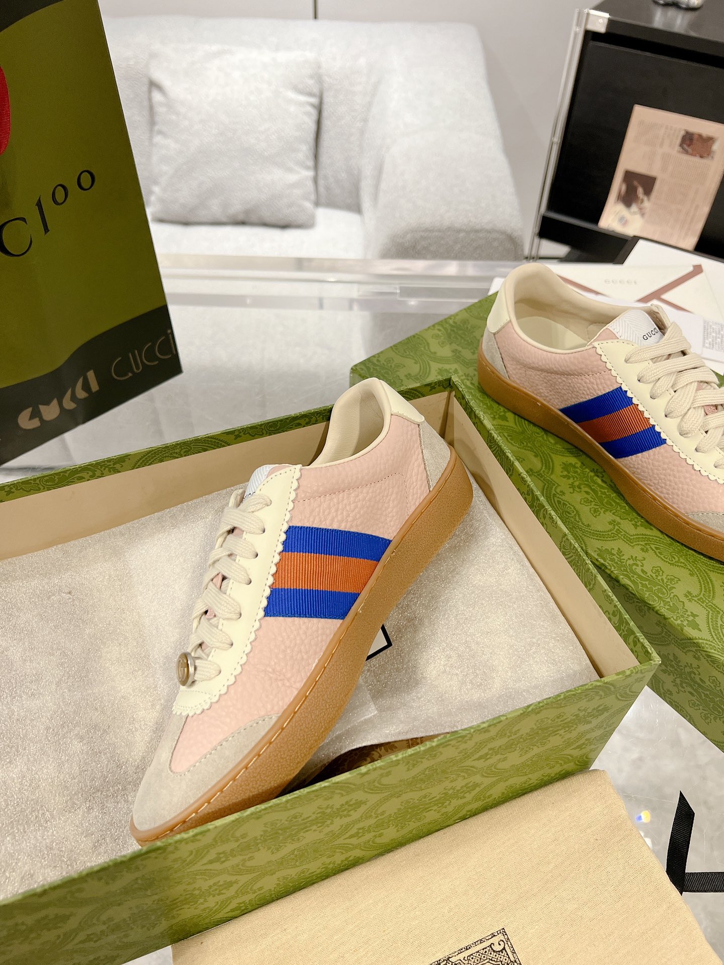Gucci Sneakers-22