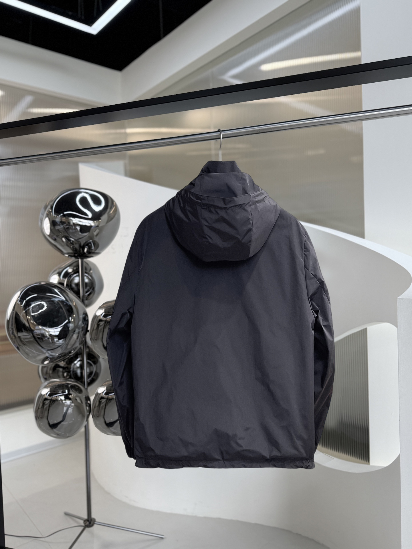 Prada Clothing-114