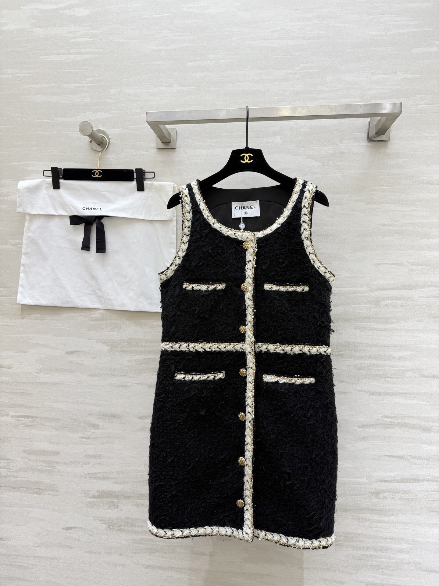 Chanel Clothing-162