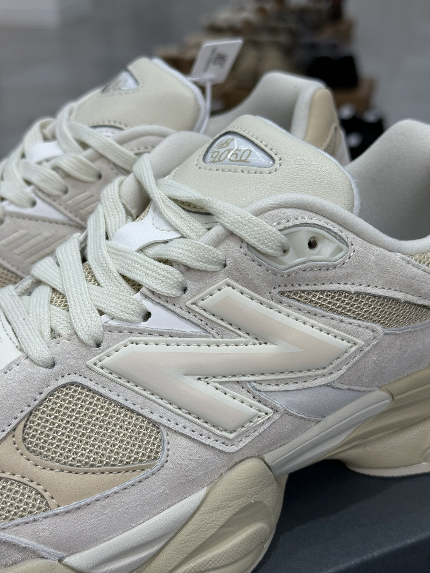 New Balance Sneakers-316