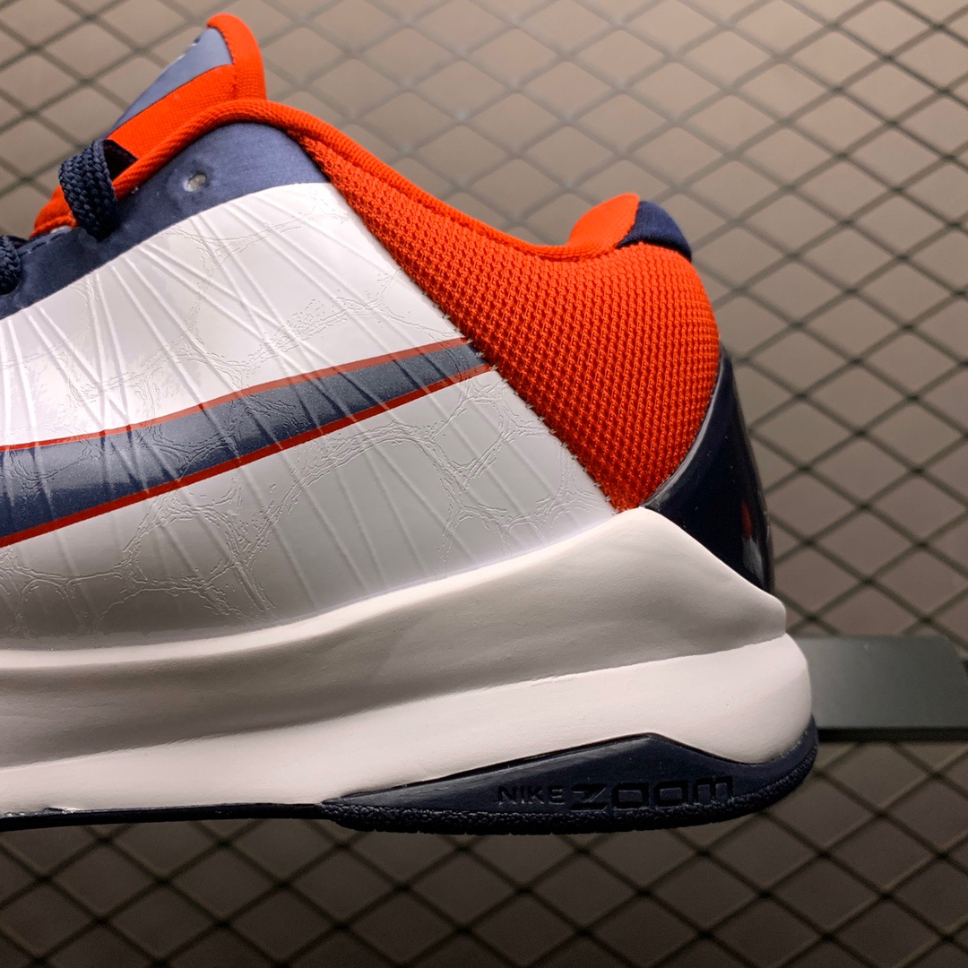Nike Sneakers-214