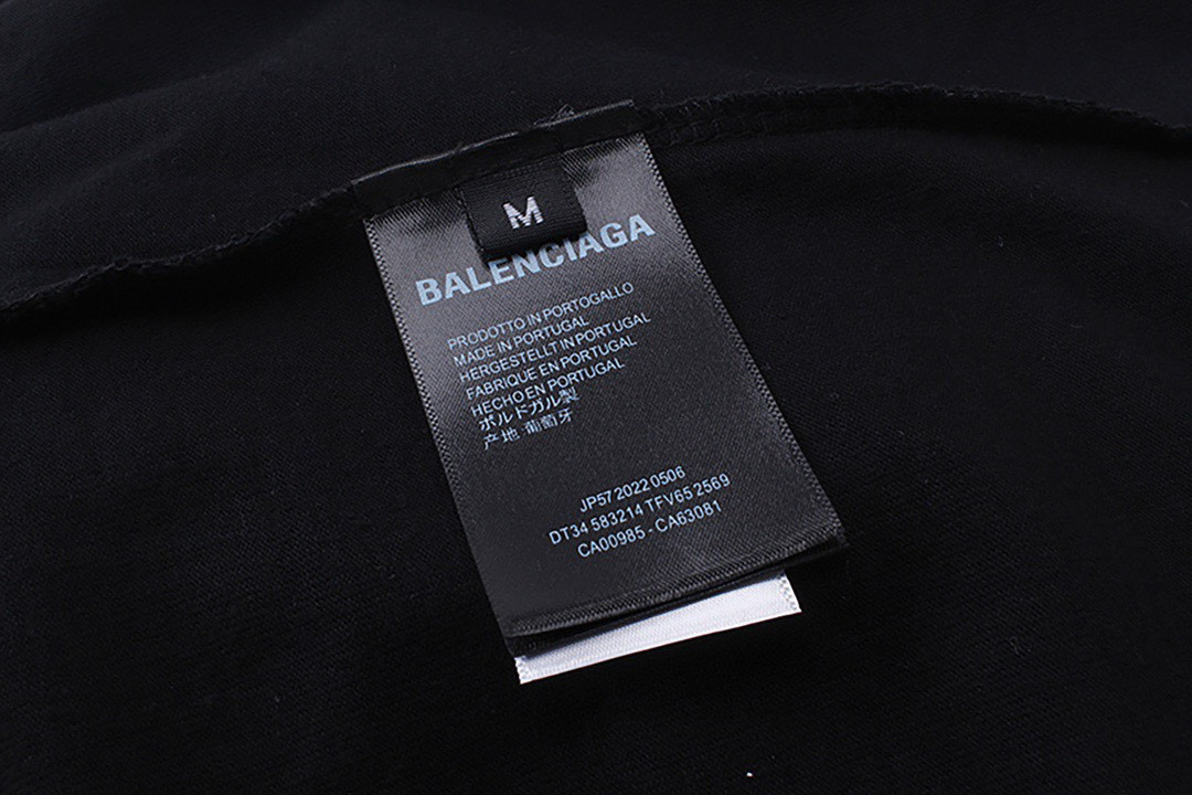 Balenciaga clothing-219