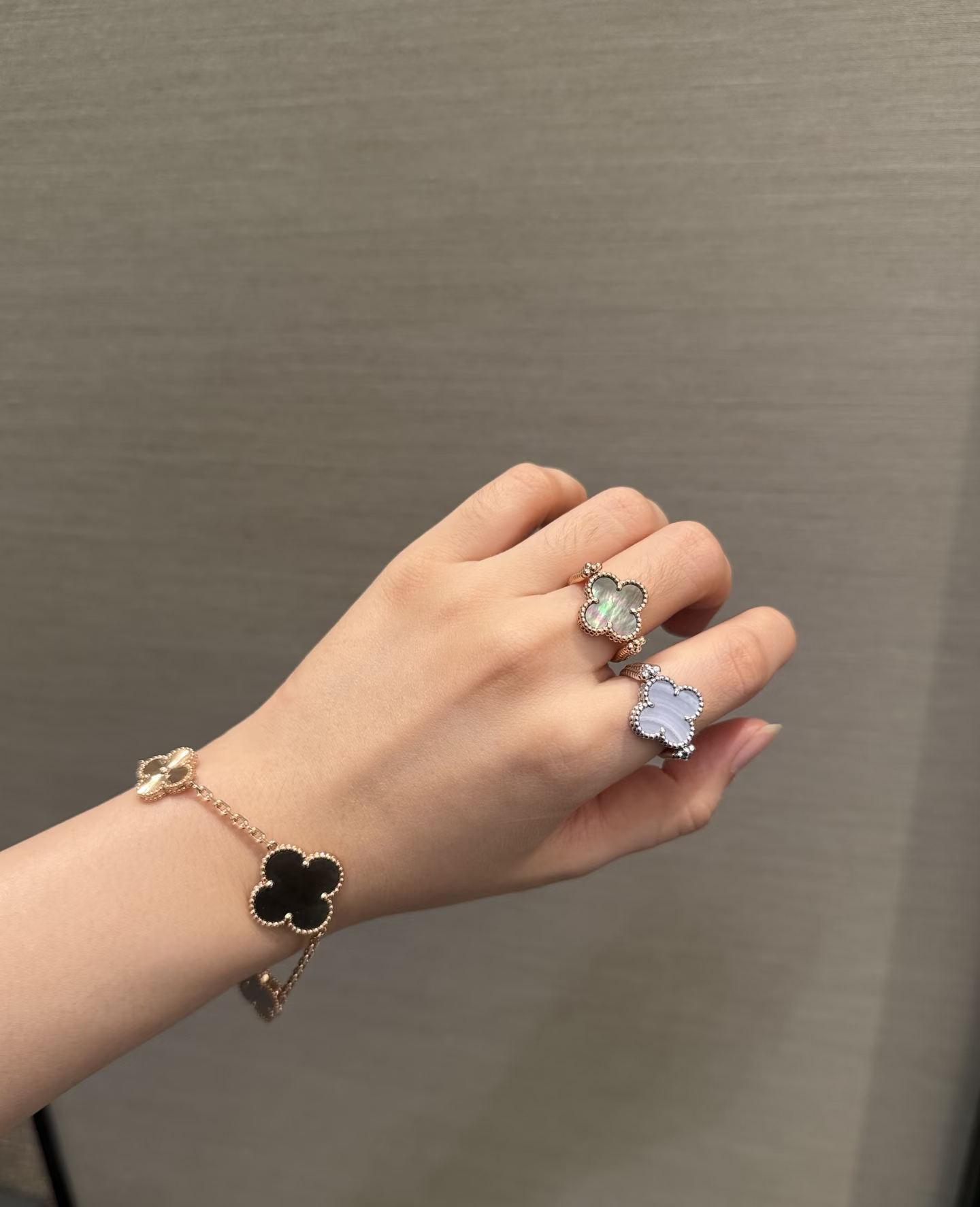 Van Cleef & Arpels ring-13