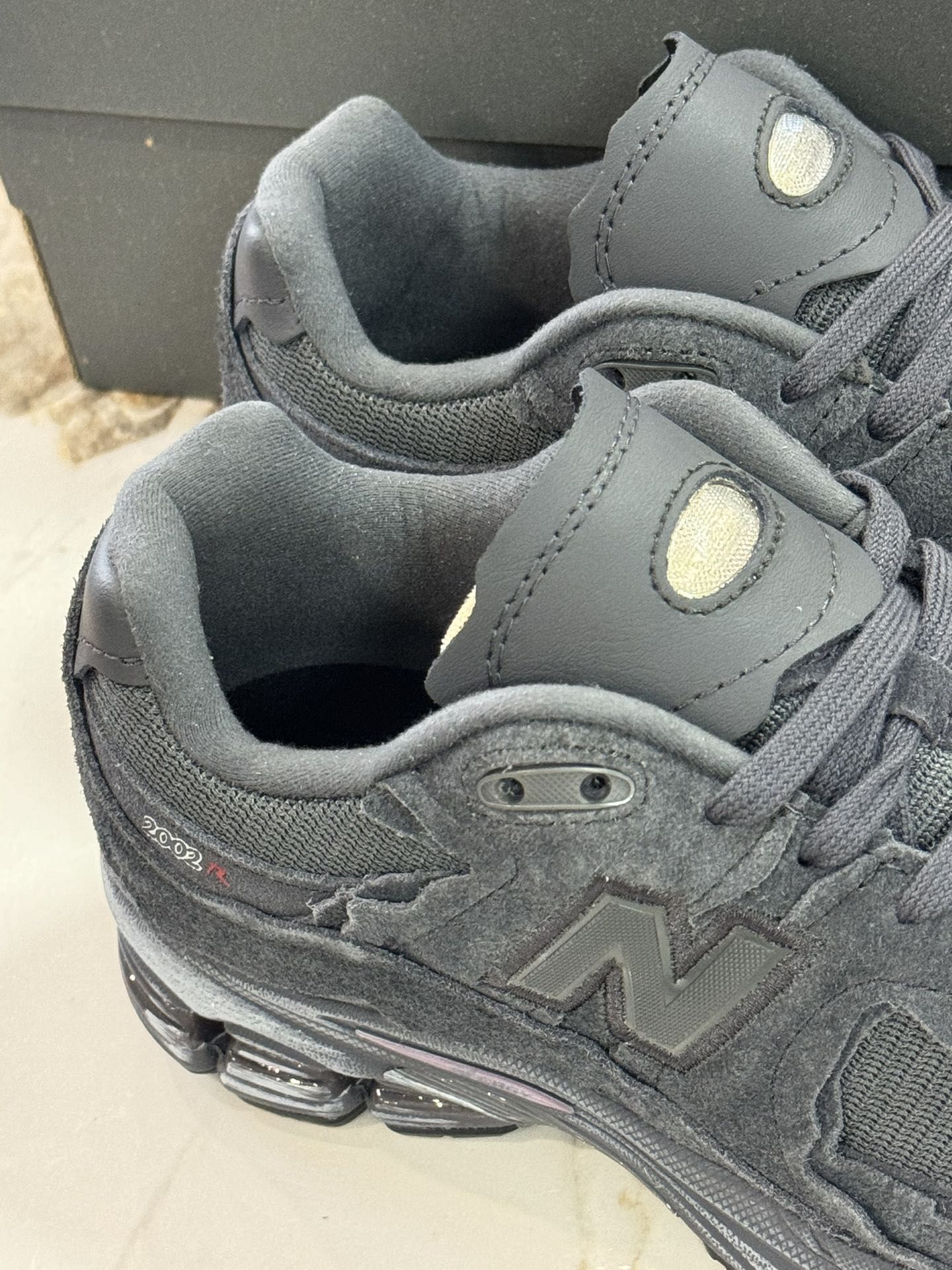 New Balance Sneakers-125