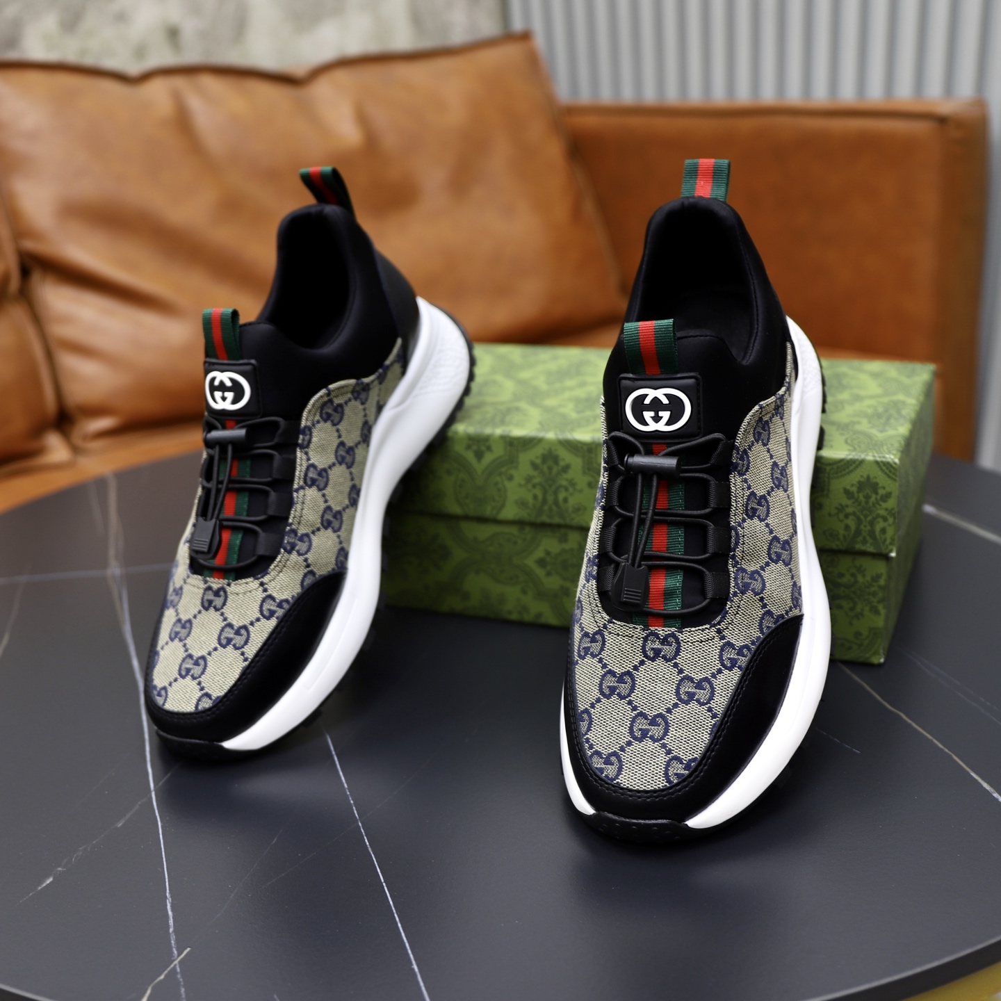 Gucci Sneakers-128